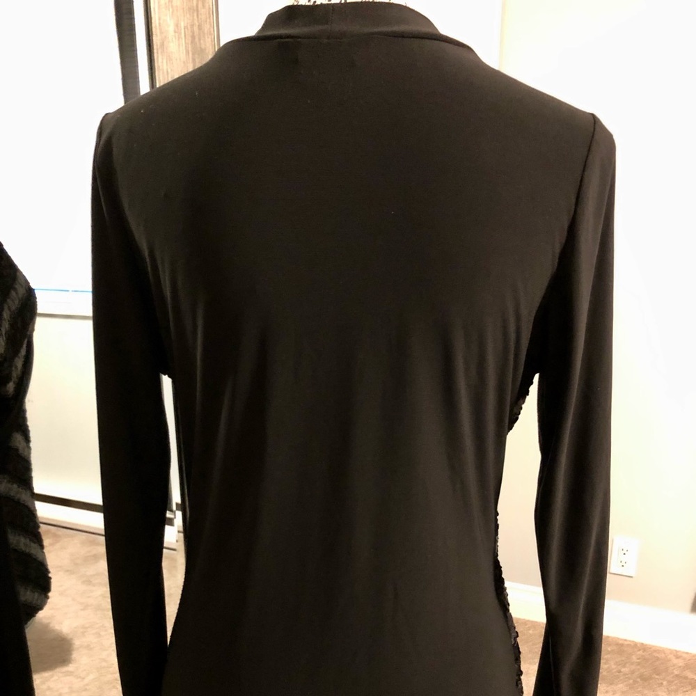Dusak Designs Cross Over V Neck Blouse Top Soft Grey & Black Design Flattering - Picture 5 of 12